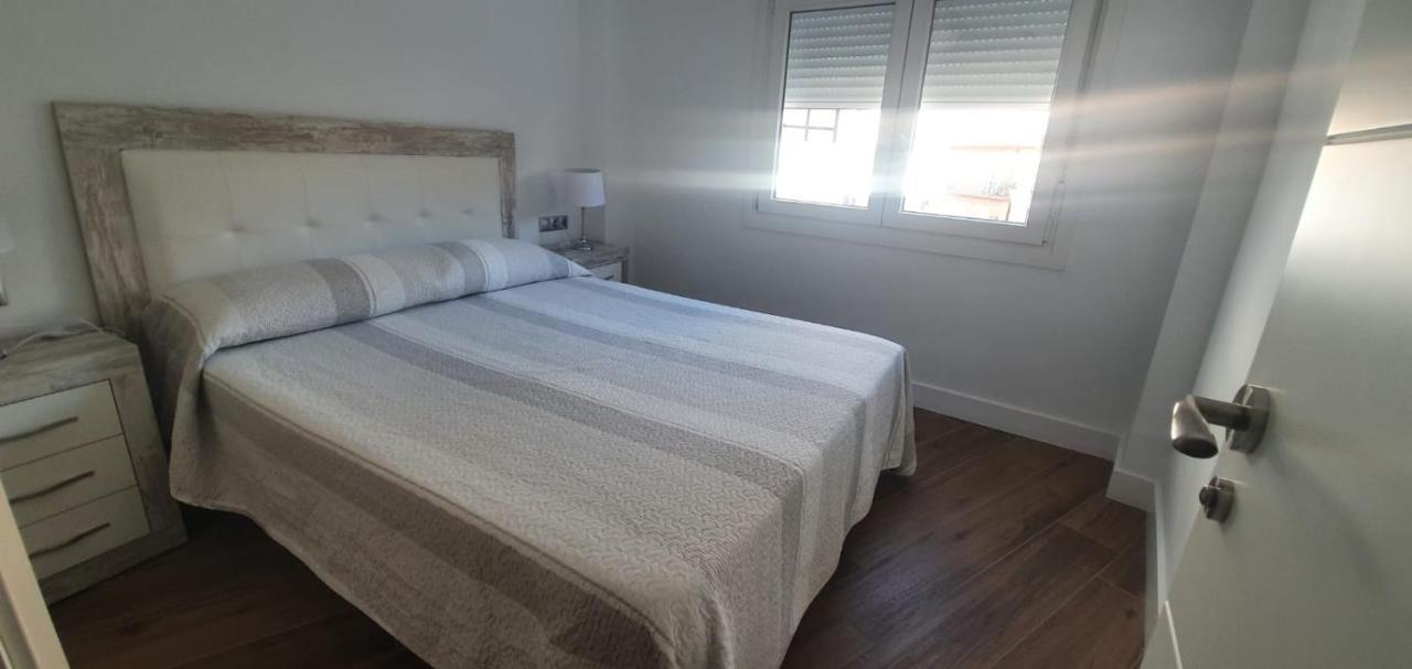 Beautiful Apartment In Third Line Beach Boliches Fuengirola Exterior foto